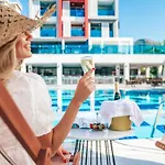 White Adult Only Hotel 4*