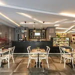 Hotel White Adult Only Konaklı