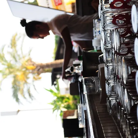 White Adult Only Otel 4*