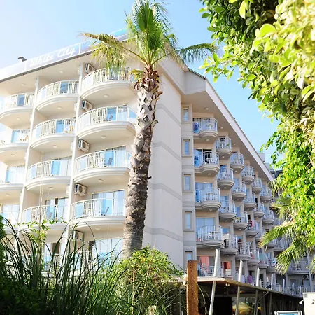 White Adult Only Konaklı