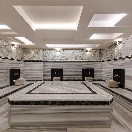 Otel White Adult Only 4*