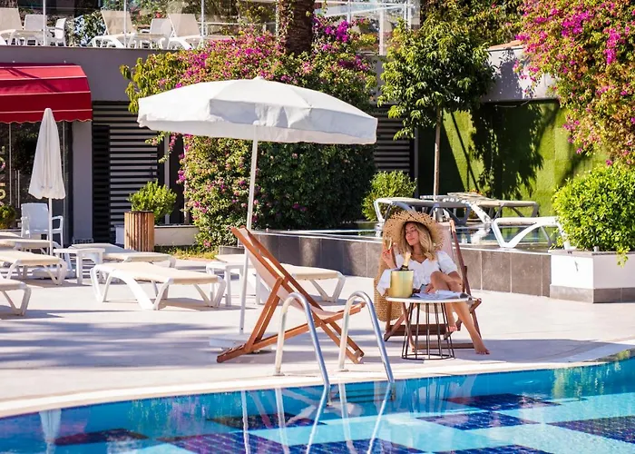 Hotel White Adult Only