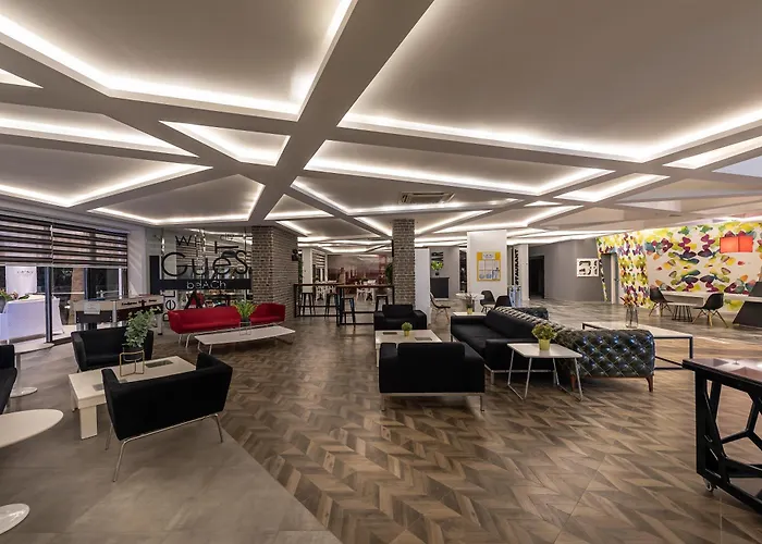 White Adult Only Hotel 4*